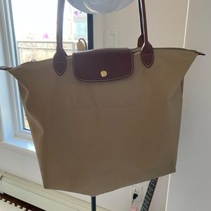 LONGCHAMP FULL SIZE PLIAGE TOTE AUTHENTIC